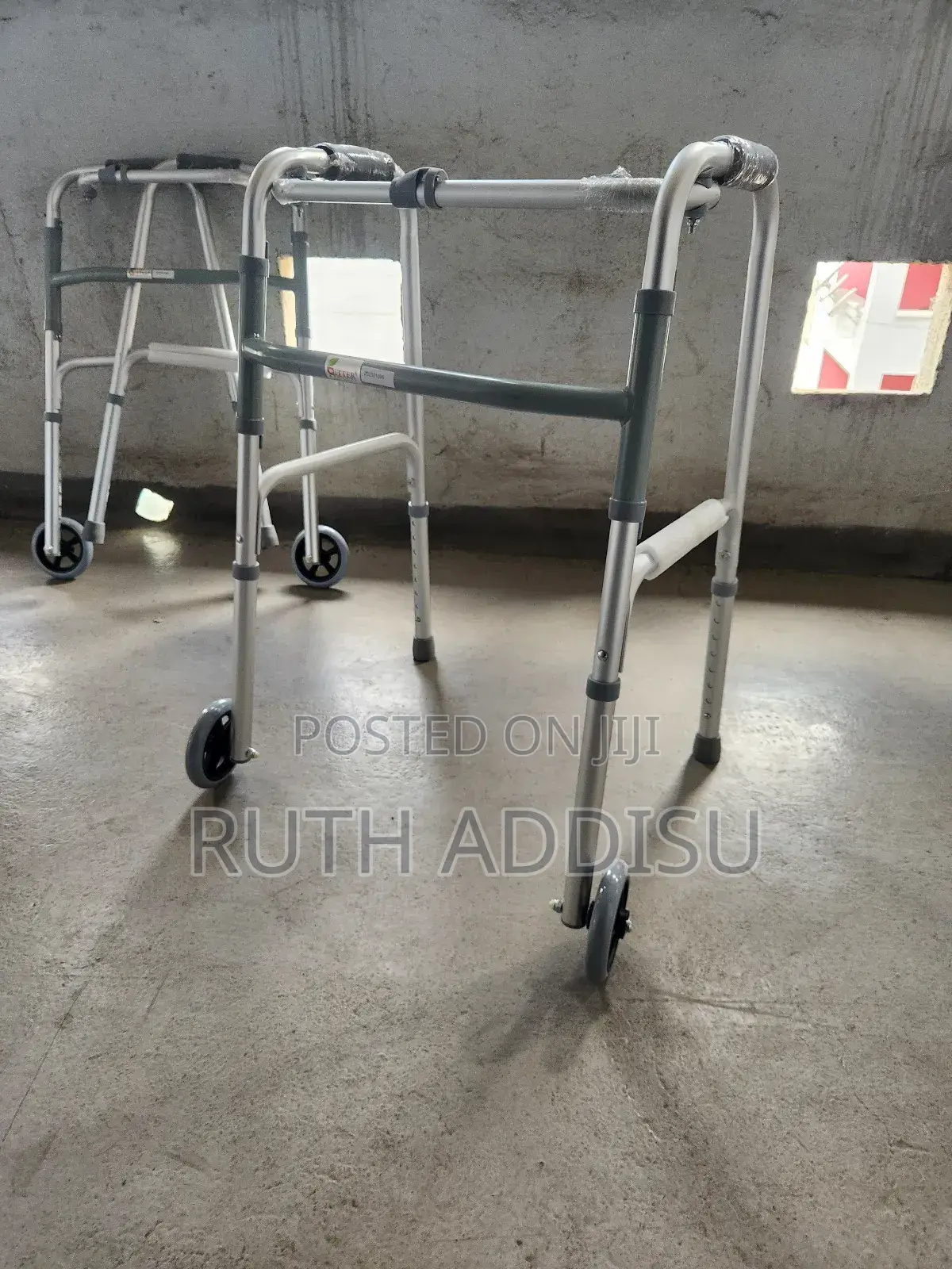 Foldable Almunium Stainless Walker字眼walker延誤brand New Walker轟出walker