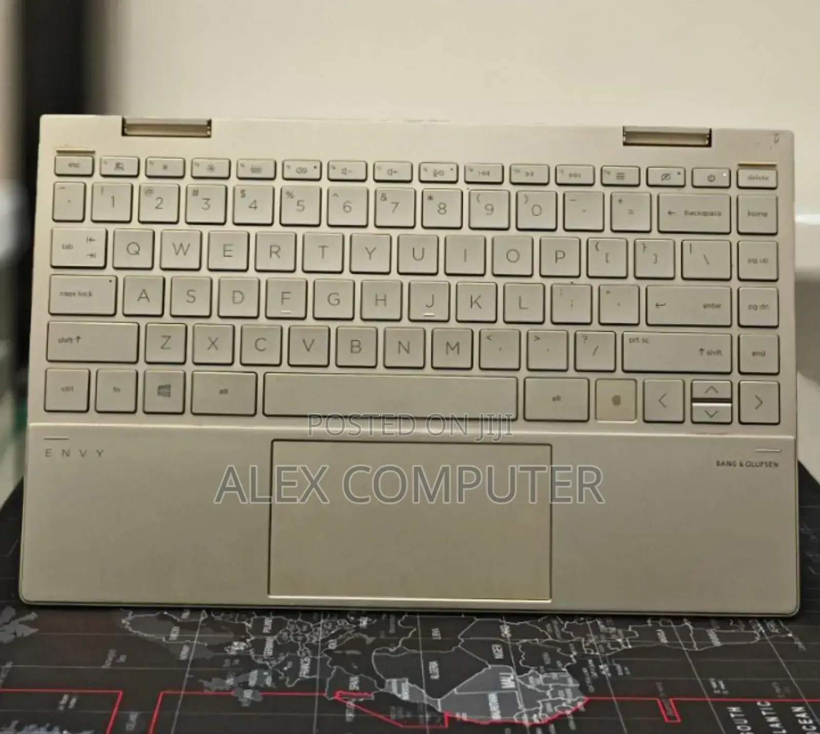 New Laptop HP Envy X360 8GB Intel Core I7 SSD 1T