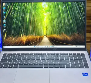 New Laptop Dell Inspiron 15 16GB Intel Core I7 SSD 512GB