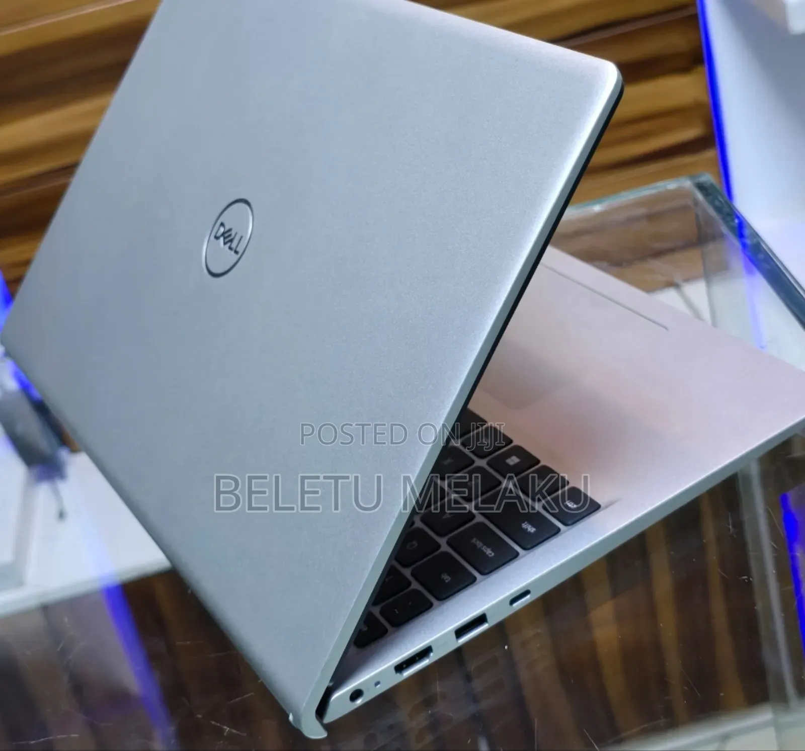 New Laptop Dell Inspiron 15 16GB Intel Core I7 SSD 512GB