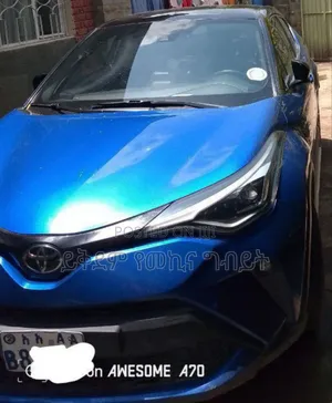Toyota C-HR 2021 Blue