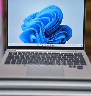 New Laptop HP EliteBook 830 G9 16GB Intel Core I5 SSD 512GB