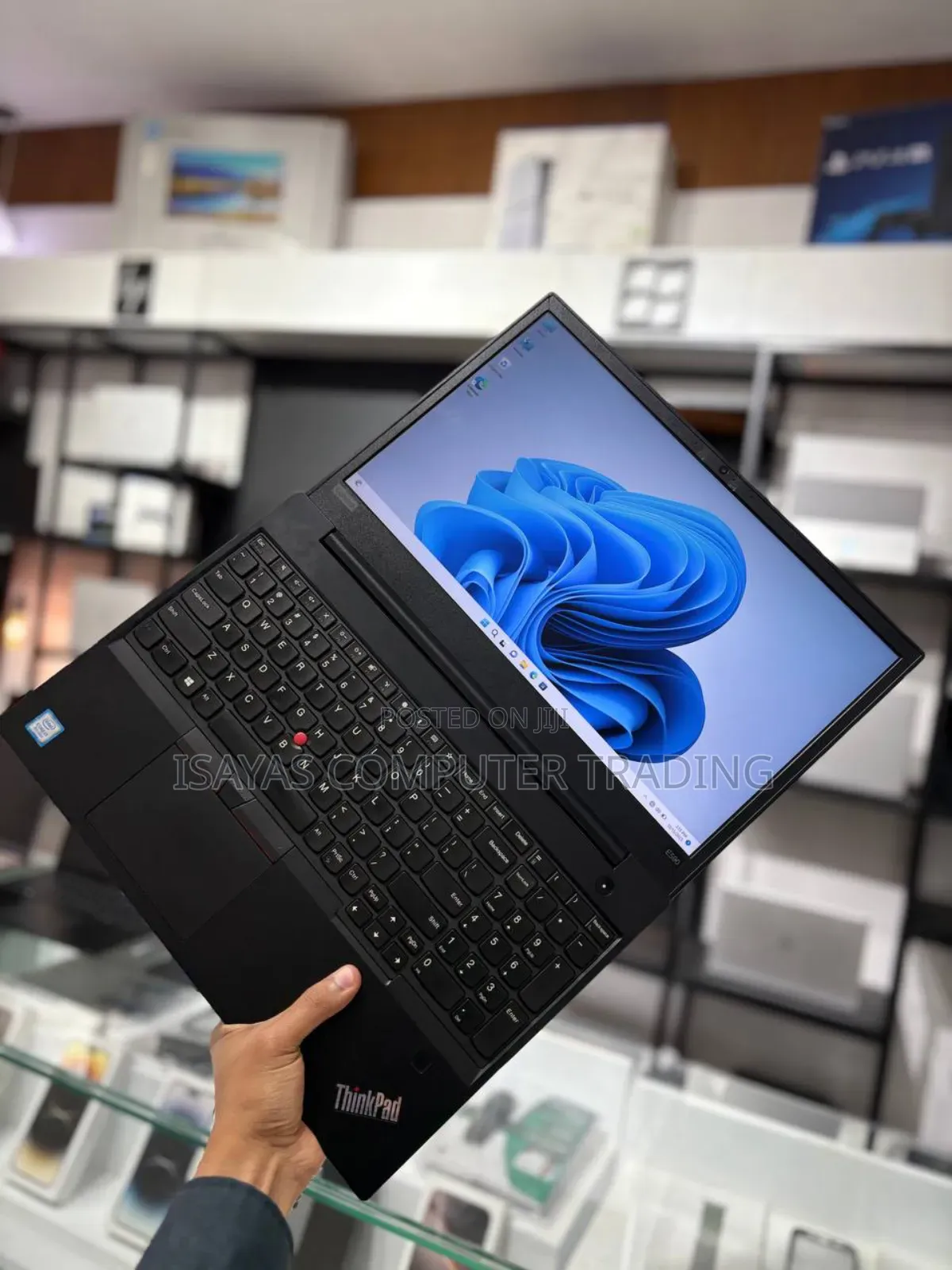 New Laptop Lenovo ThinkPad E580 16GB Intel Core I7 SSD 512GB