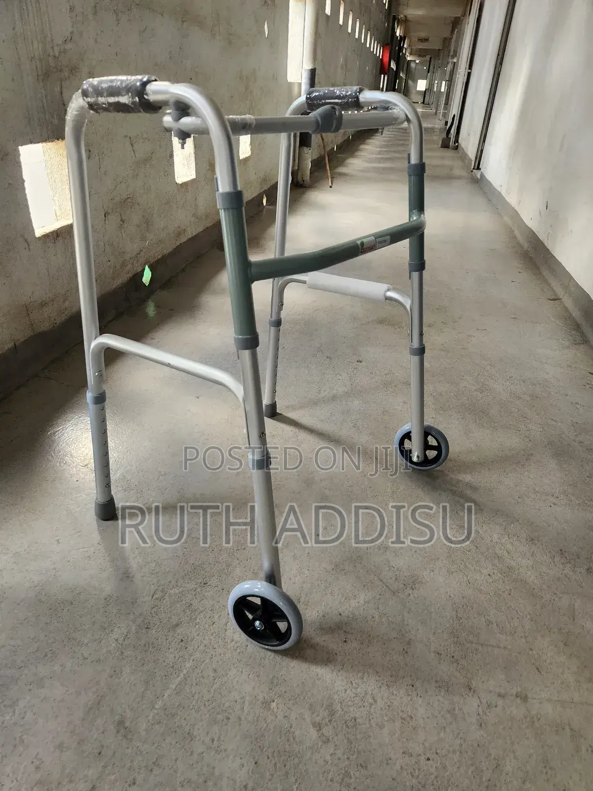 Foldable Walker朱紅walker网almunium Walker朱槿brand New Walker朱明walker New