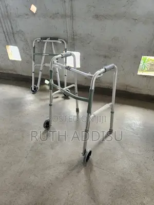 Folding Walker輕輕brand New Almunium Walker朱諾brand New Walker老人walker