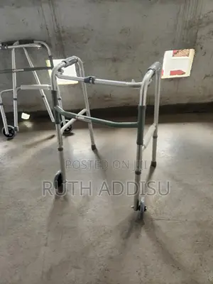 Medical Walker轟almunium Walker老婆foldable Walker朱槿medical Walker New