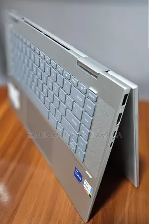 New Laptop HP Envy x360 8GB Intel Core i5 SSD 512GB