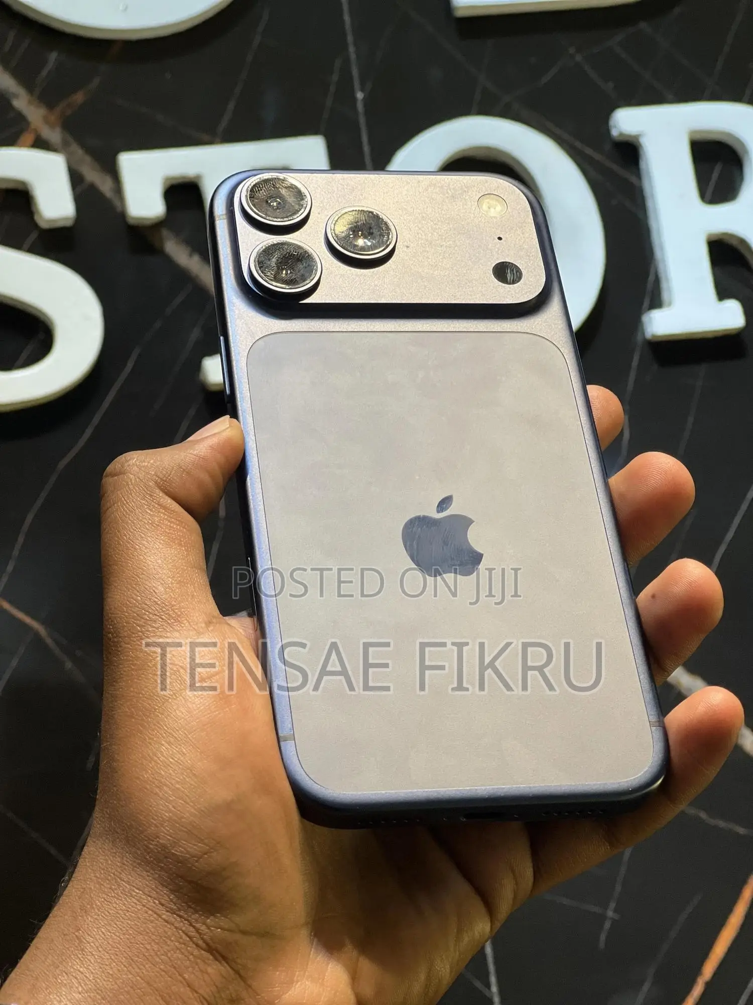 New Apple iPhone 17 Pro Max 256 GB Blue