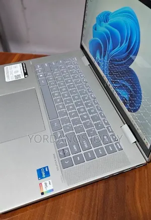 New Laptop HP Envy X360 8GB Intel Core I5 SSD 512GB