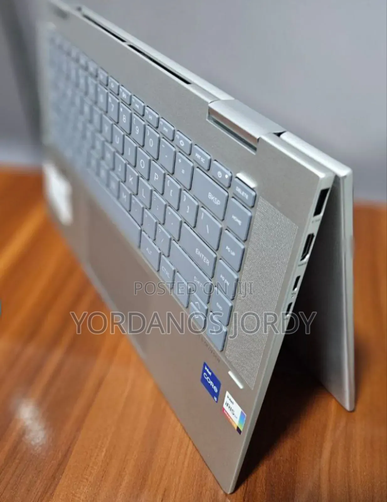 New Laptop HP Envy X360 8GB Intel Core I5 SSD 512GB