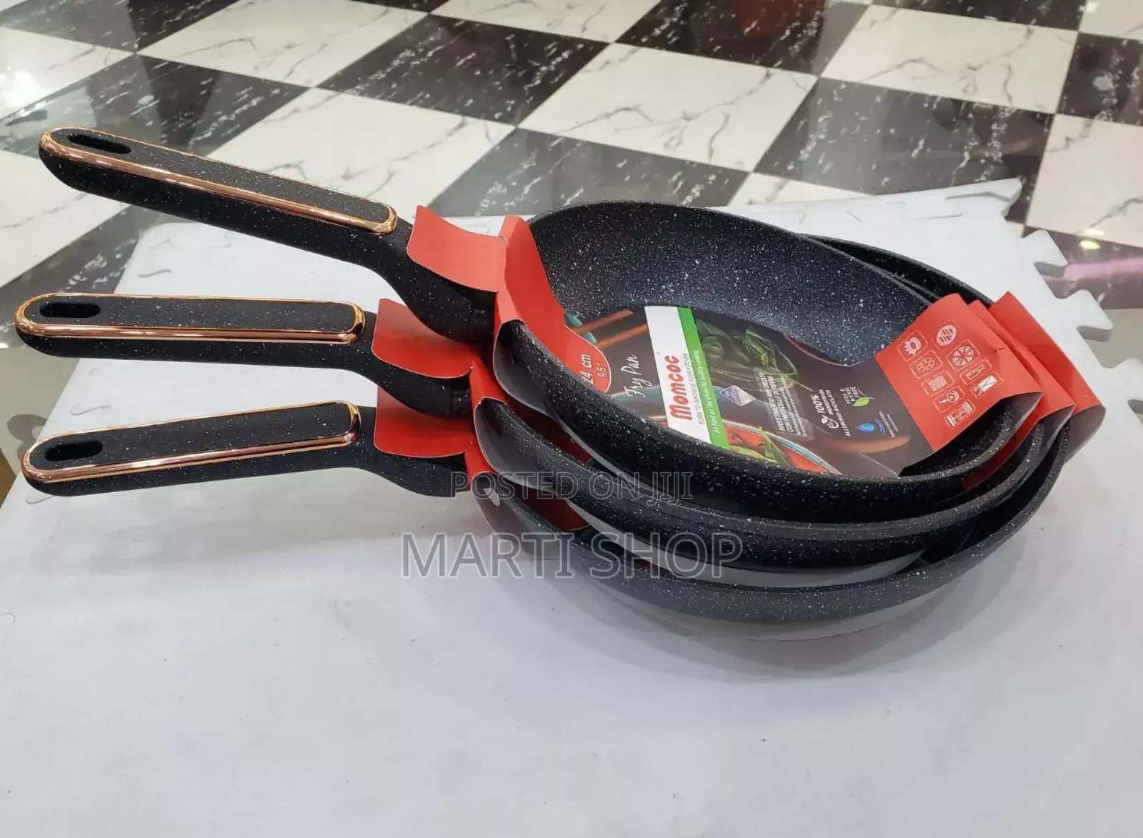 Momcoc Fry Pan