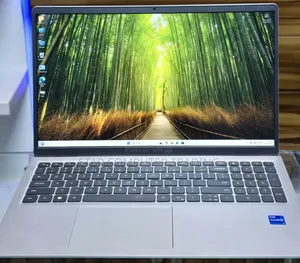 Photo - New Laptop Dell Precision 5540 16GB Intel Core I7 SSD 512GB