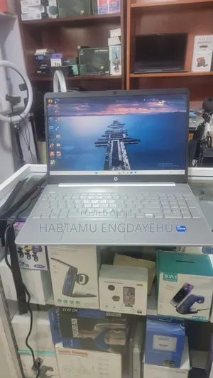 Photo - New Laptop HP Stream Notebook 8GB Intel Core I5 SSD 512GB