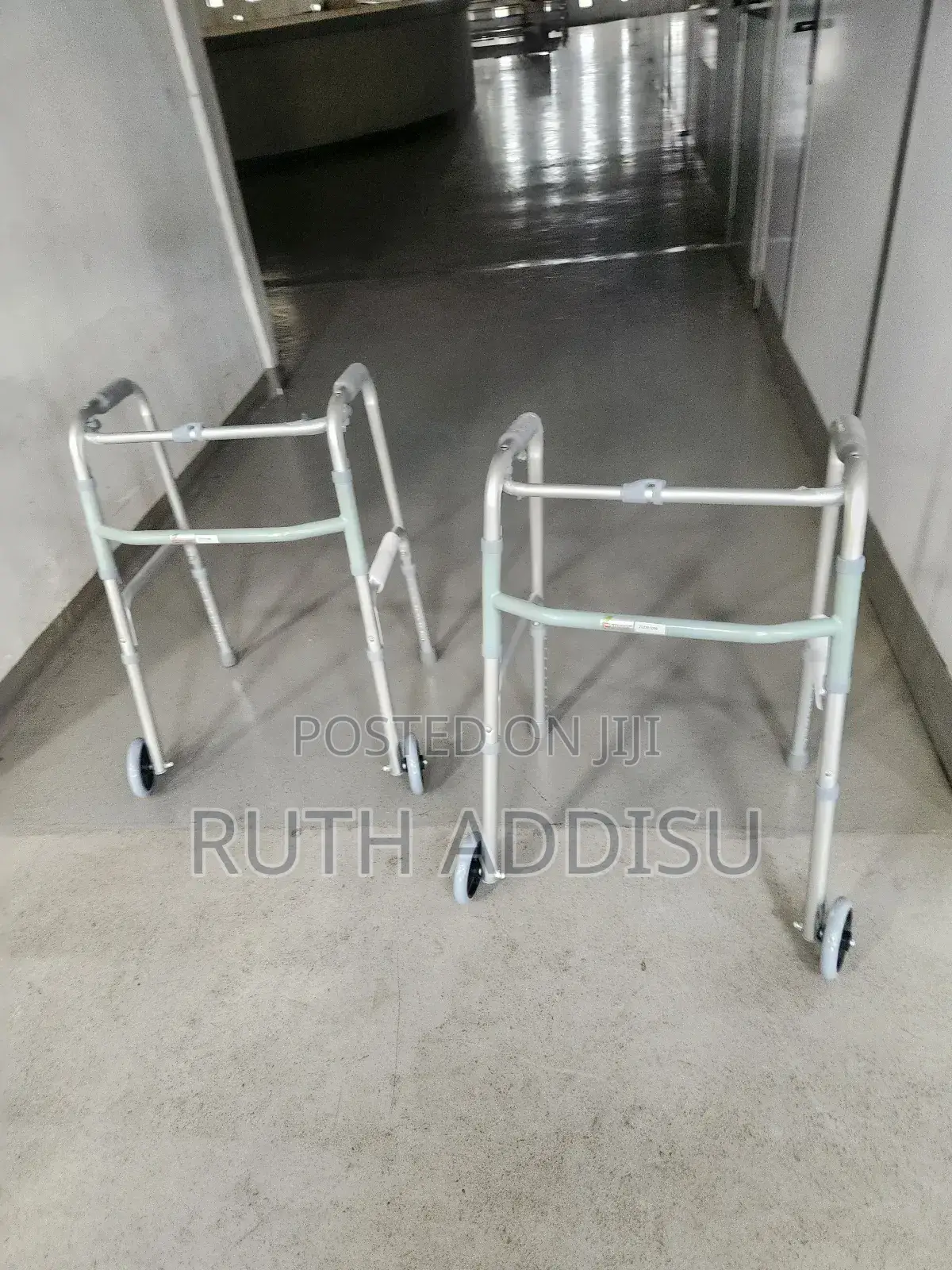 Foldable Walker脆皮medical Walker朱槿packed Brand New Walker朱明walking Aid