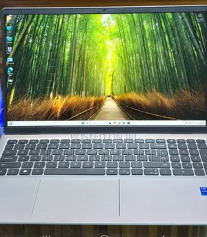 New Laptop Dell Inspiron 15 16GB Intel Core I7 SSD 512GB