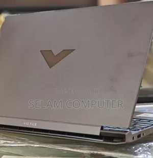New Laptop HP Victus 15 16GB AMD Ryzen 7 SSD 512GB