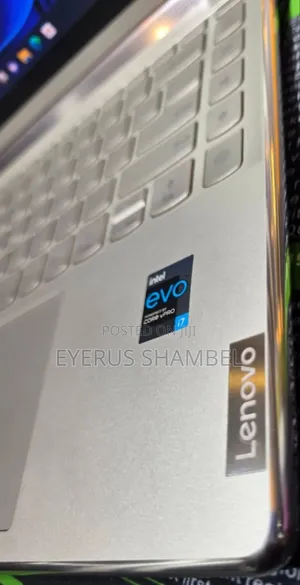 New Laptop Lenovo Yoga 9i 16GB Intel Core I7 SSD 1T