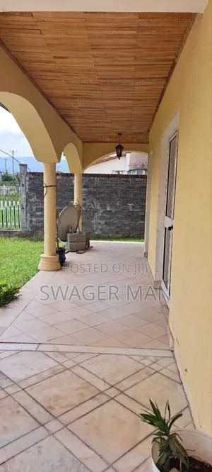 Furnished 6bdrm Townhouse/Terrace in Tafo Ccd, Yeka for sale