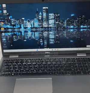 New Laptop Dell Inspiron 15 32GB Intel Core I7 SSD 512GB