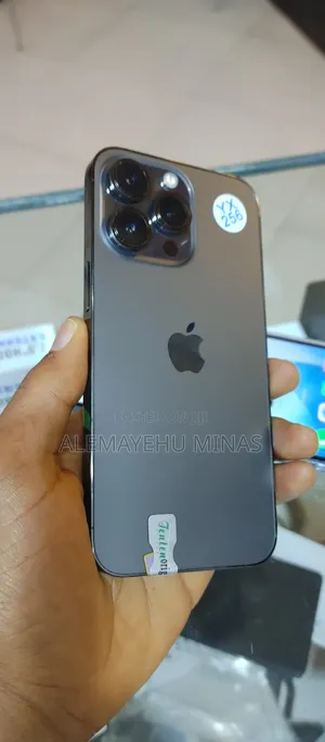 New Apple iPhone 13 256 GB Gray