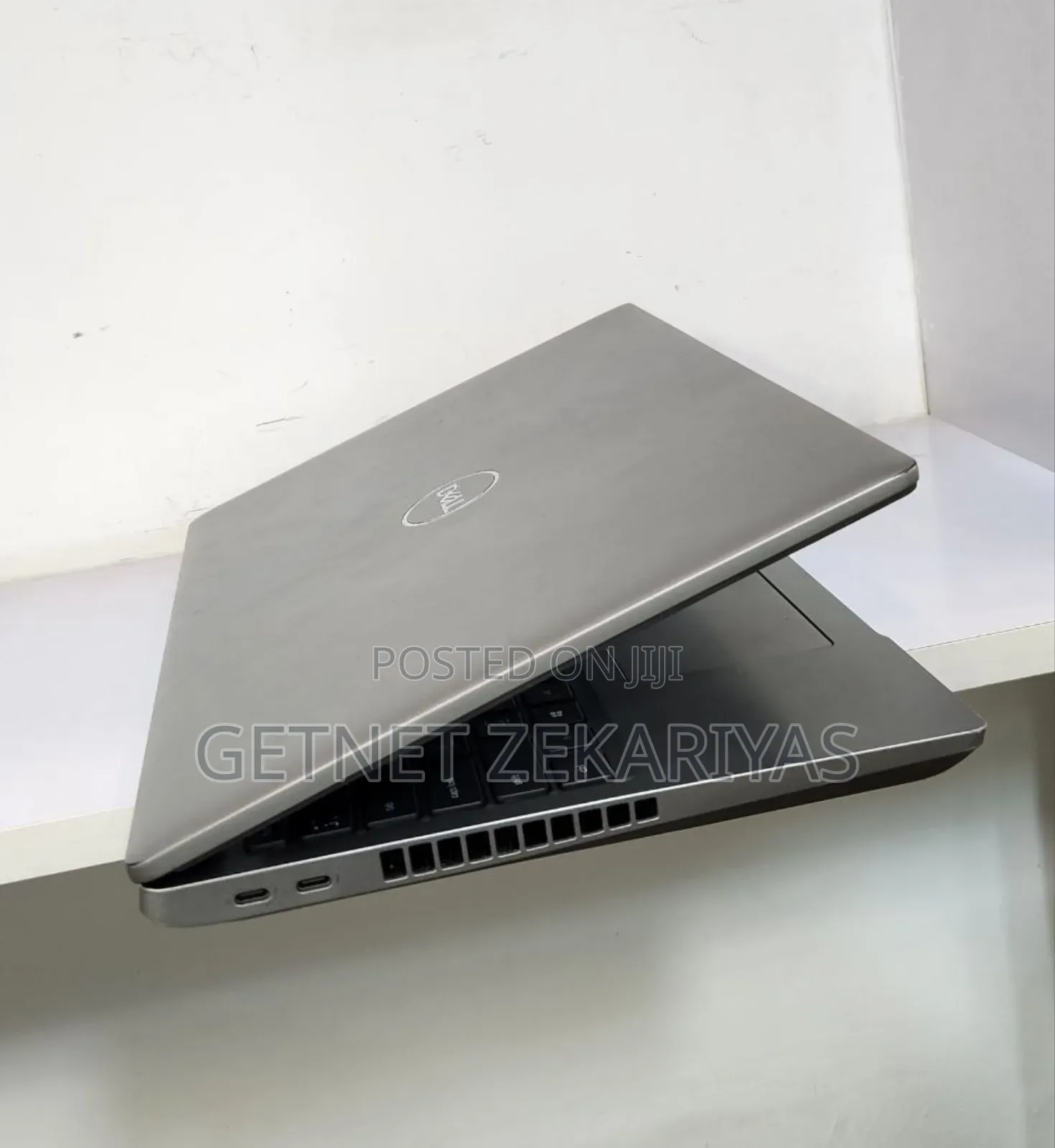 New Laptop Dell Precision 15 7520 32GB Intel Core I7 SSD 512GB