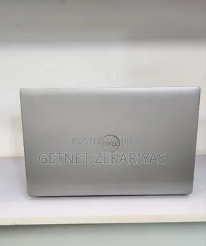 New Laptop Dell Precision 15 7520 32GB Intel Core I7 SSD 512GB