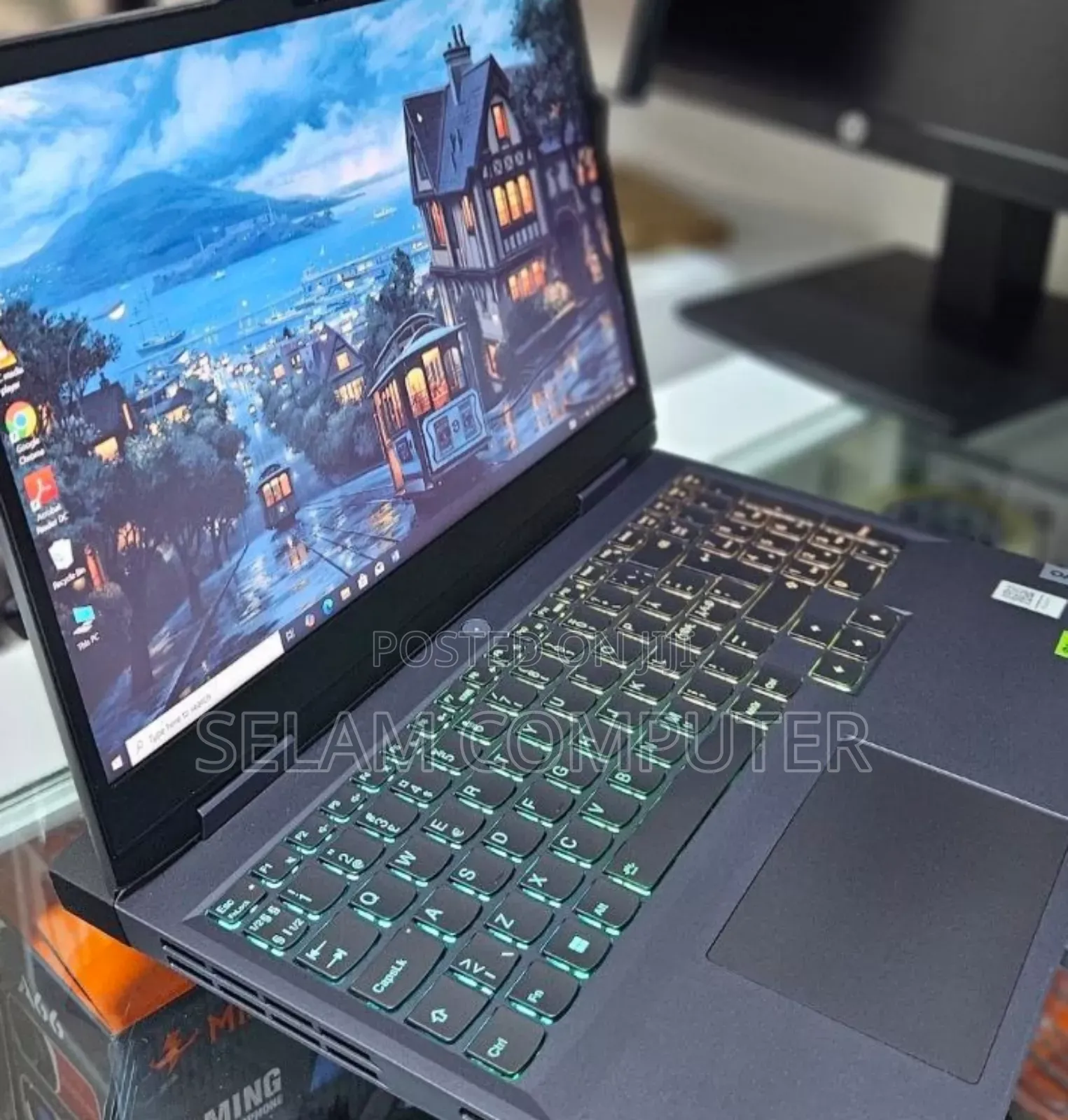 New Laptop Lenovo LOQ 15ARP9 16GB Intel Core I5 SSD 512GB
