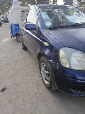 Toyota Vitz 2002