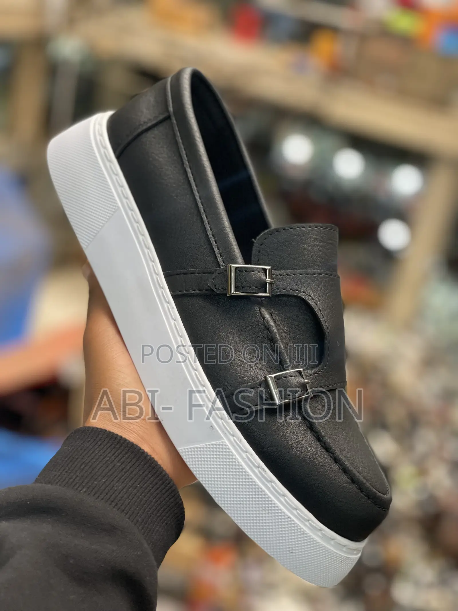 Chekich Flat Blue Black