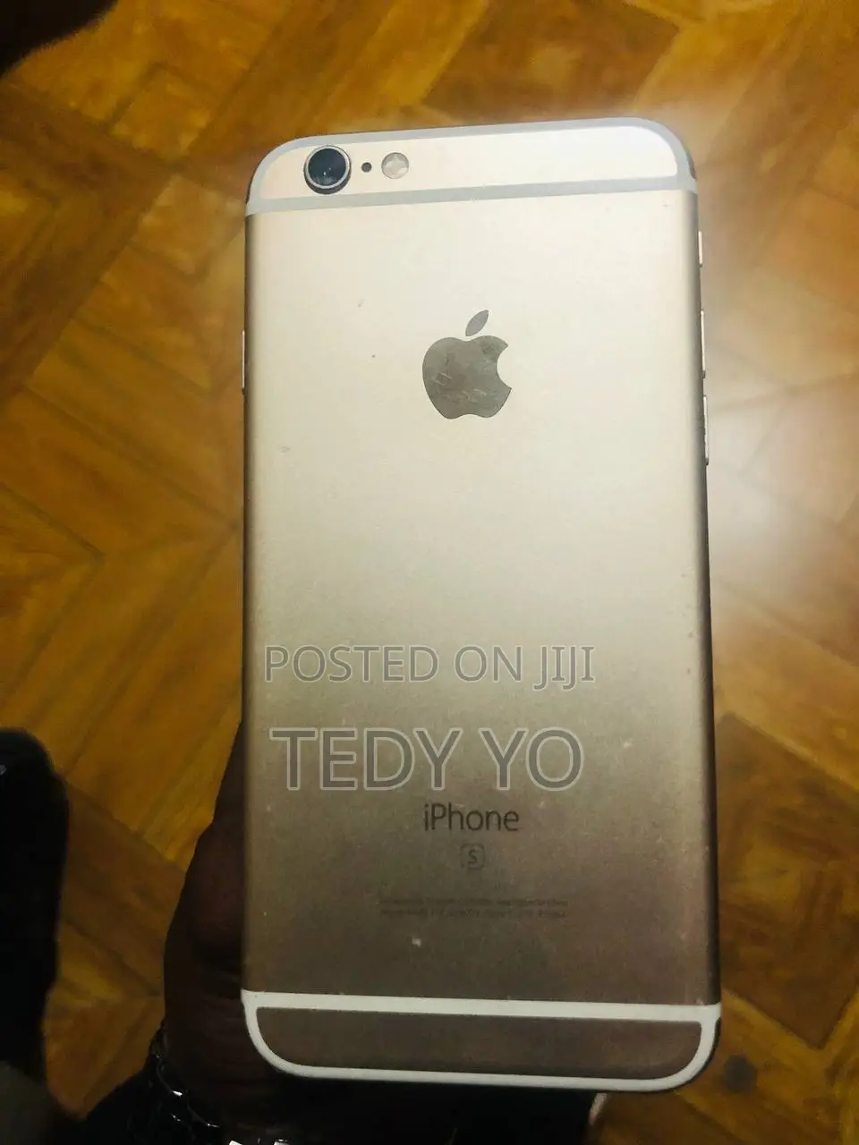 Apple iPhone 6s 64 GB Gold