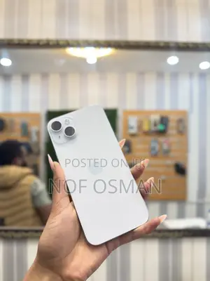 Photo - Apple iPhone 15 Plus 128 GB Blue