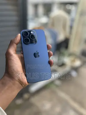Apple iPhone 15 Pro 256 GB Blue