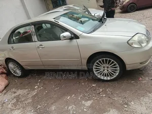 Photo - Toyota Corolla 2003 Silver