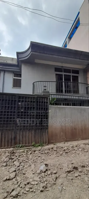 3bdrm House in Haile Garment, Nifas Silk-Lafto for sale