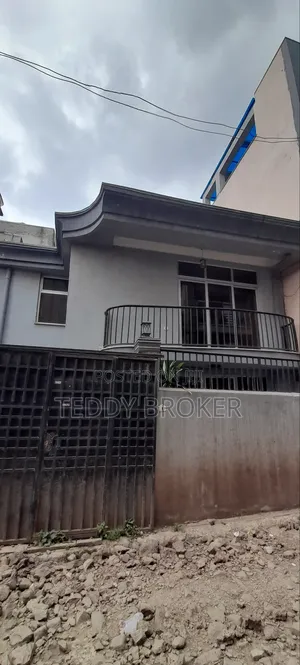 3bdrm House in Haile Garment, Nifas Silk-Lafto for sale