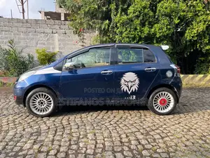 Toyota Yaris 1.0 VVT-i 2008 Blue