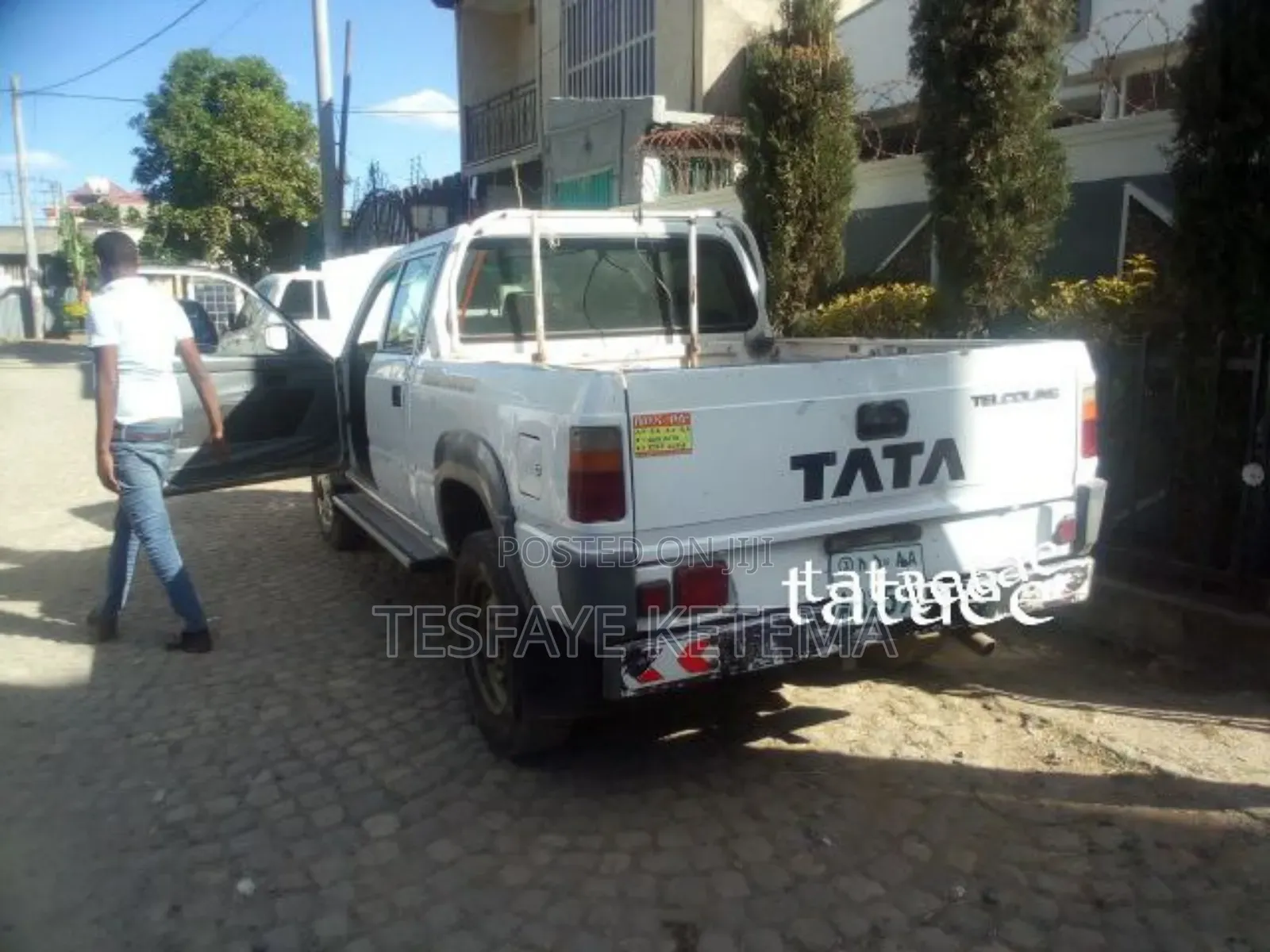 Tata B-Line 2006 White