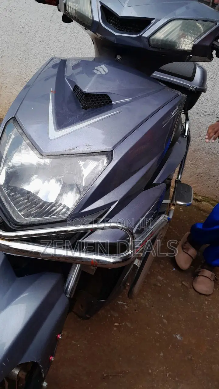 Motorcycle 2023 Gray