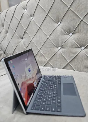 Photo - New Laptop Microsoft Surface Pro 7 16GB Intel Core I7 SSD 256GB