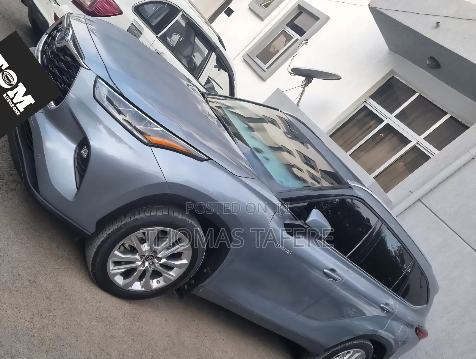 Toyota Highlander Hybrid 2024 Silver