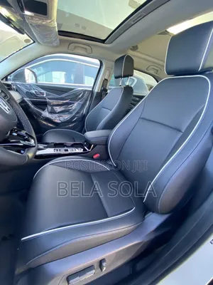 Honda e:NS1 2023 White