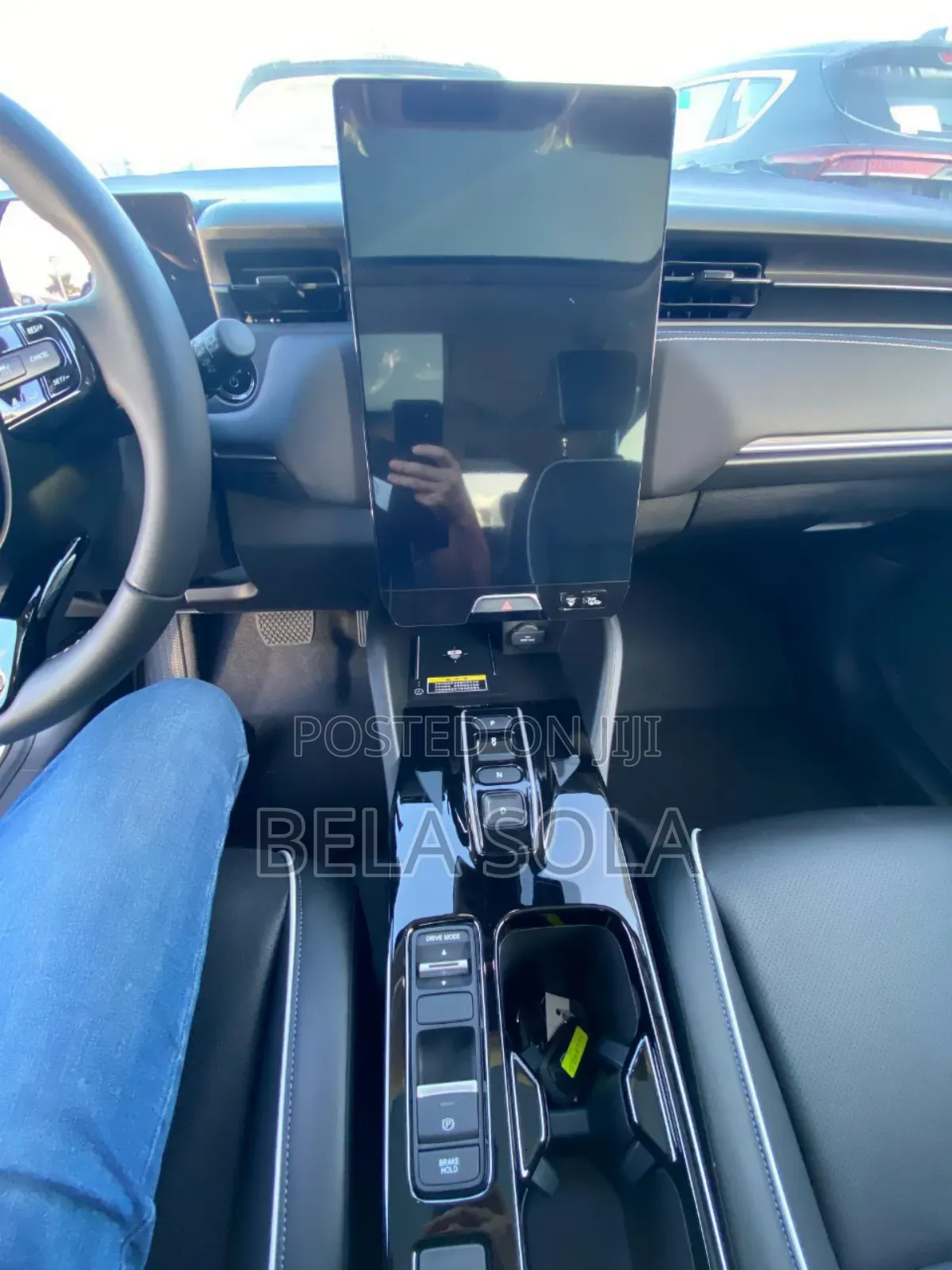 Honda e:NS1 2023 White