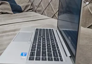 New Laptop HP EliteBook 840 G8 16GB Intel Core I5 SSD 512GB