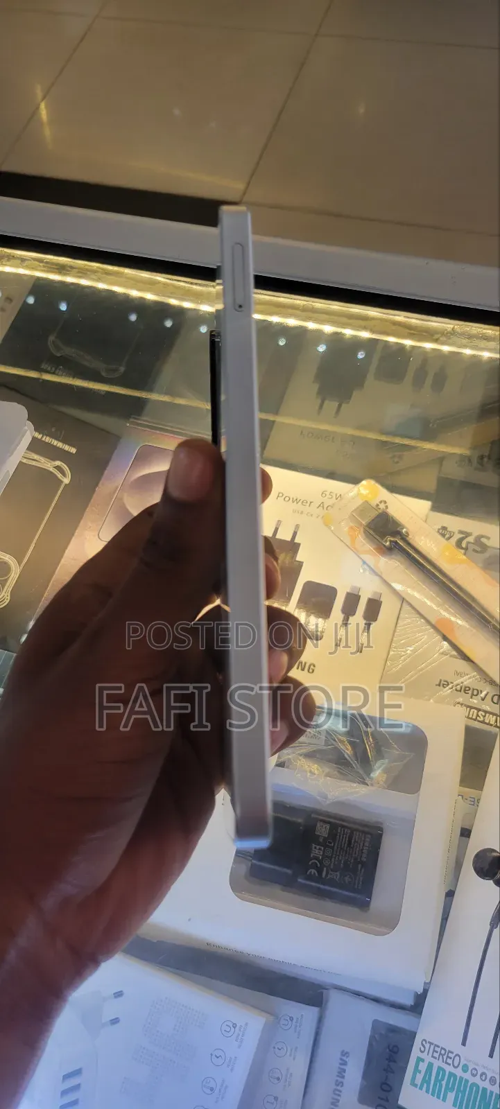 New Samsung Galaxy M16 128 GB