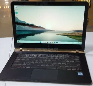 Photo - New Laptop HP Spectre 8GB Intel Core I7 SSD 256GB