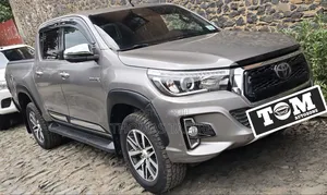 Toyota Hilux 2020 Beige