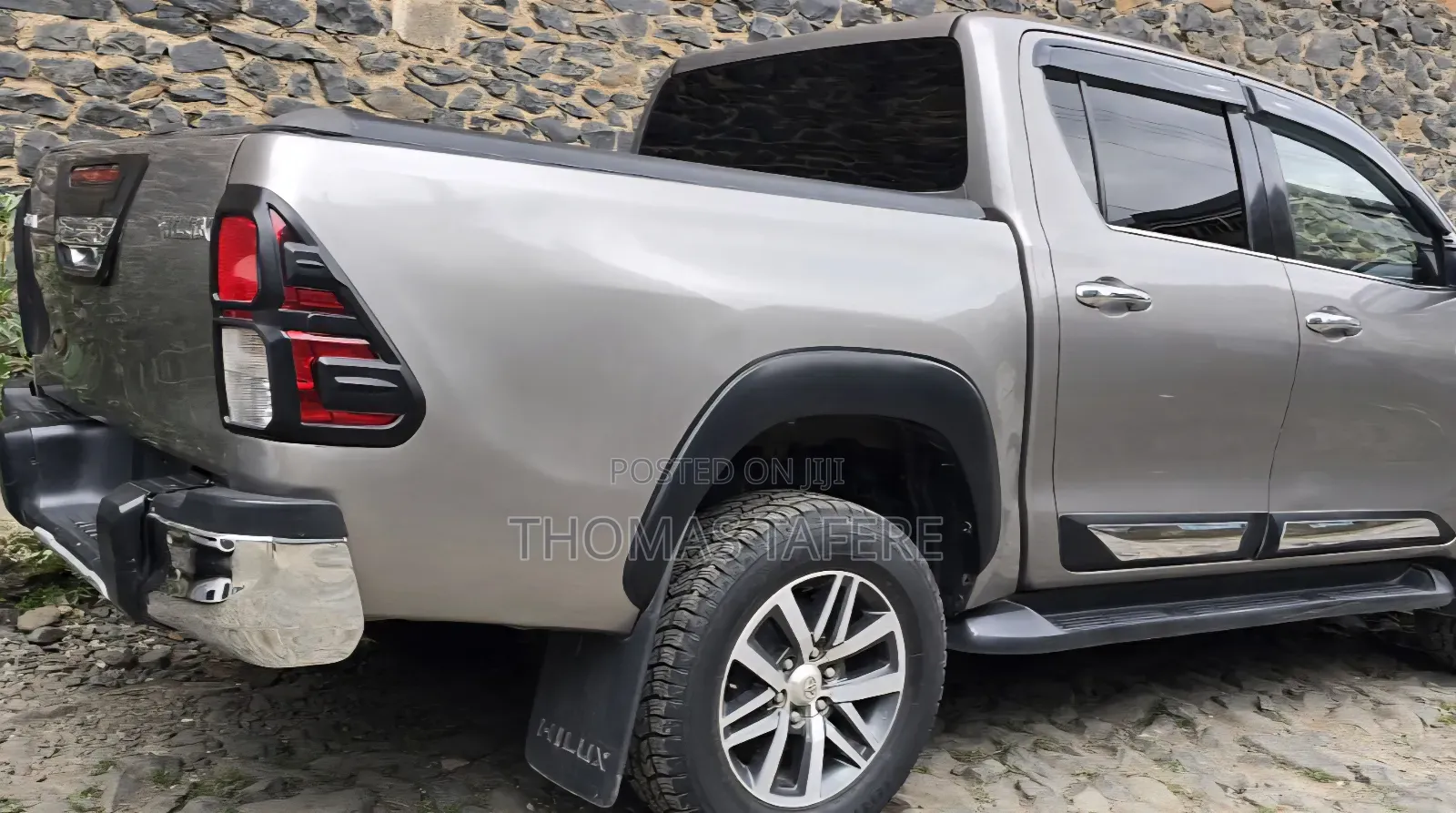 Toyota Hilux 2020 Beige