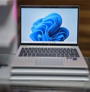 New Laptop HP EliteBook 830 G9 16GB Intel Core I5 SSD 512GB