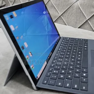 New Laptop Microsoft Surface 16GB Intel Core I5 SSD 256GB