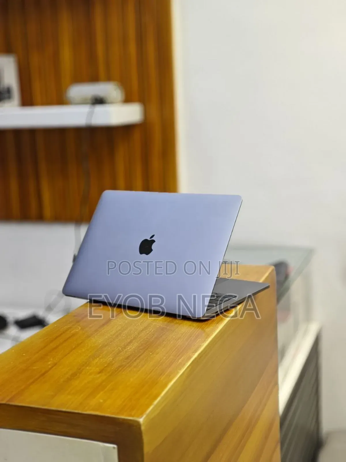 New Laptop Apple MacBook Pro 2019 16GB Intel Core I5 SSD 256GB